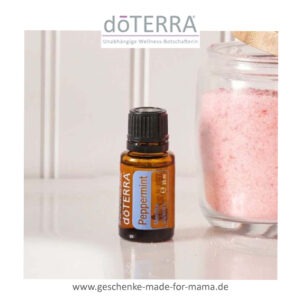 Flasche doTERRA Pfefferminze ätherisches Öl für entspannende und kühlende Frische und als Konzentrationsboost